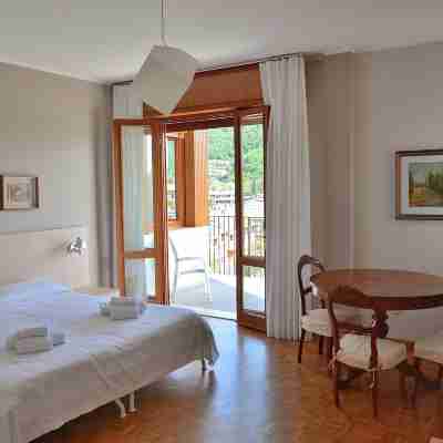 Ca' le Terrazze with Pool Rooms
