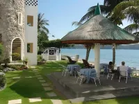 สแควร์ คาเฟ่แอนด์อพาร์ทเมนท์ โรงแรมใกล้หาดทาบิเน