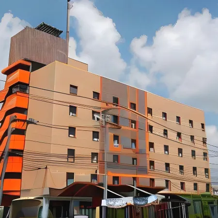 Centerpoint Hotel