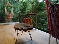 Jungle Living Tree Houses - 2-Star