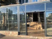 Art Plaza - pet friendly