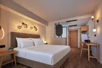 Enorme Epavli Urban Living - balcón