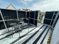 59a Whitstable - 1 Bedroom Flat Balcony & Parking - parking