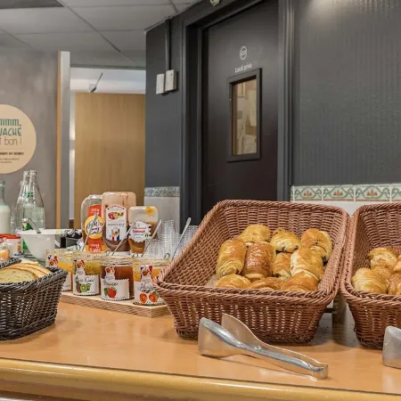 B&B Hotel Rouen Centre Rive Gauche