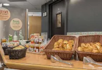 B&B Hotel Rouen Centre Rive Gauche - breakfast