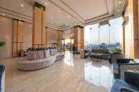 Al Qasr Hotel Suites - Al Iskan District - parkir