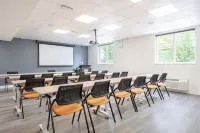 Ramada by Wyndham Surrey/Langley - 2 estrellas