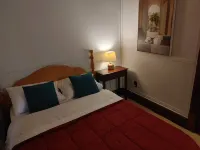 Cozy Economy Room in Central Saint John with Shared Facilities - Kylpyammeita