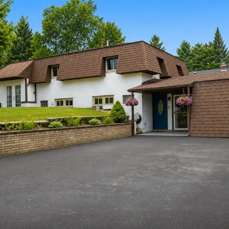 Large Home w/Huge Yard, Steps from the Lake