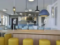 B&B HOTEL Halle (Saale) - 2-Star