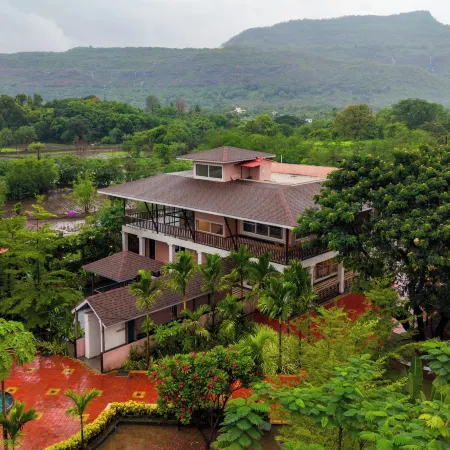ELIVAAS Aaraa 4BHK Luxury Pool Villa