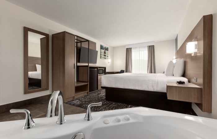 Baymont by Wyndham la Grange KY Southeast