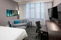 Courtyard Omaha Downtown/Old Market Area - Airport Shuttle