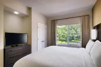 Residence Inn Brunswick - Pools