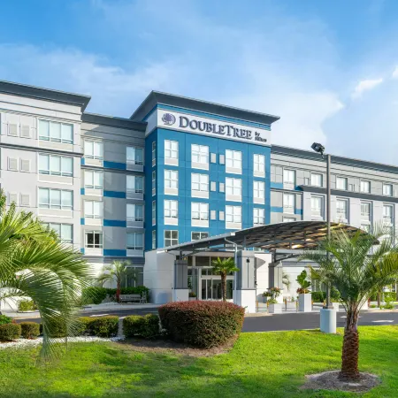 DoubleTree by Hilton Brunswick