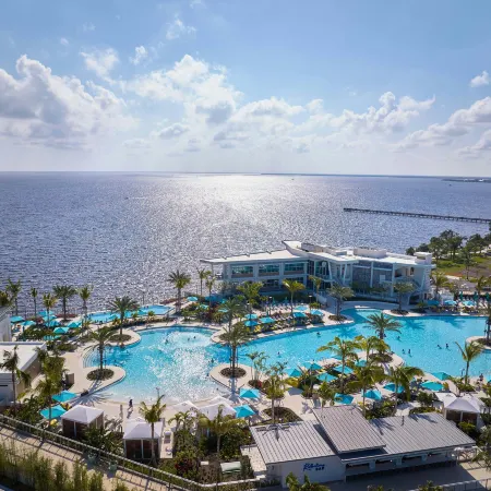 Sunseeker Resort Florida Gulf Coast, Curio Collection Hilton
