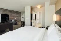Residence Inn Sacramento Davis - Pools