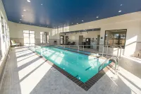 Hampton Inn and Suites Stroud - 2 estrellas