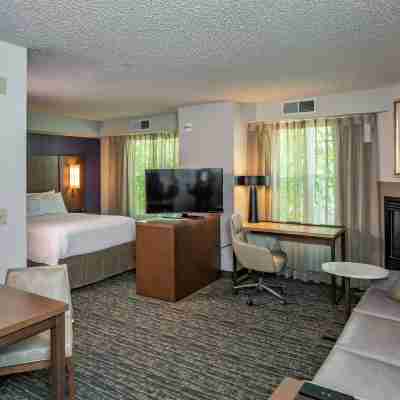 Residence Inn Anchorage Midtown Rooms