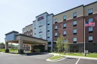 Hampton Inn & Suites Minneapolis West/Minnetonka - Pet friendly
