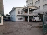 Diamond Star Guest House - 2-Star