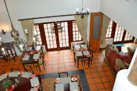 Oakhurst Hotel - Bữa sáng