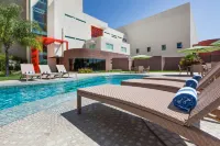 Gamma Colima Garden - piscine