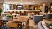 ฮอลิเดย์ อินน์ บอยซี แอร์พอร์ต บาย IHG - ที่มีบาร์