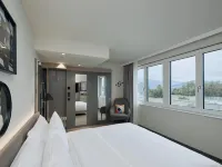 Hampton By Hilton Salzburg Messe Hotels near Felsenreitschule