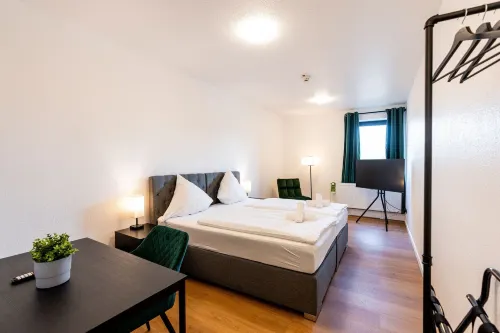 Dream Factory by Hotel Bergheim - parking