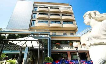 Hotel Metropolitan