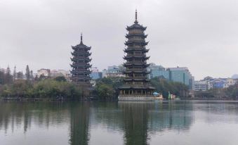 HanTing Premium Hotel (Guilin Zhengyang Pedestrian Street)