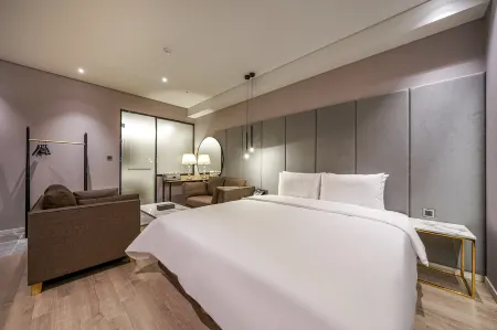 Busan Myeongji Ciel Ocean Hotel