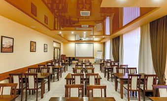 Briz Hotel