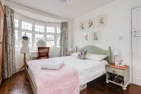 Orchard - 3 Bedroom House Headington & Parking & Garden Hotels in Headington