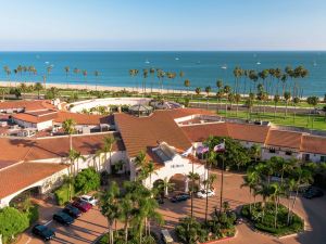Hilton Santa Barbara Beachfront Resort
