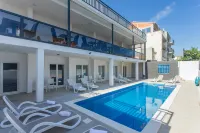 All Saints Suites B&b Kastela