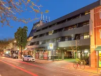 Comfort Hotel Adelaide Meridien Hotels in Walkerville