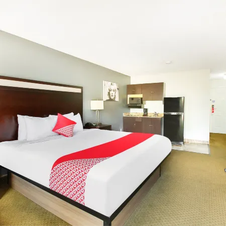 OYO Hotel Texarkana Trinity AR Hwy I-30