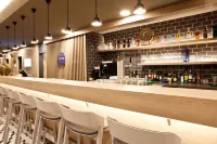Holiday Inn Express LUSTENAU by IHG - С баром
