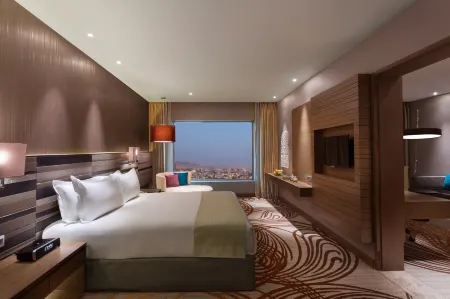 Holiday Inn Jaipur City Centre
