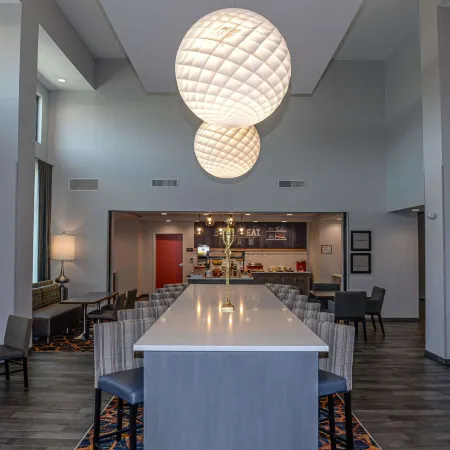 Hampton Inn & Suites by Hilton Lenoir