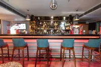 Best Western la Vista Pathankot - bar