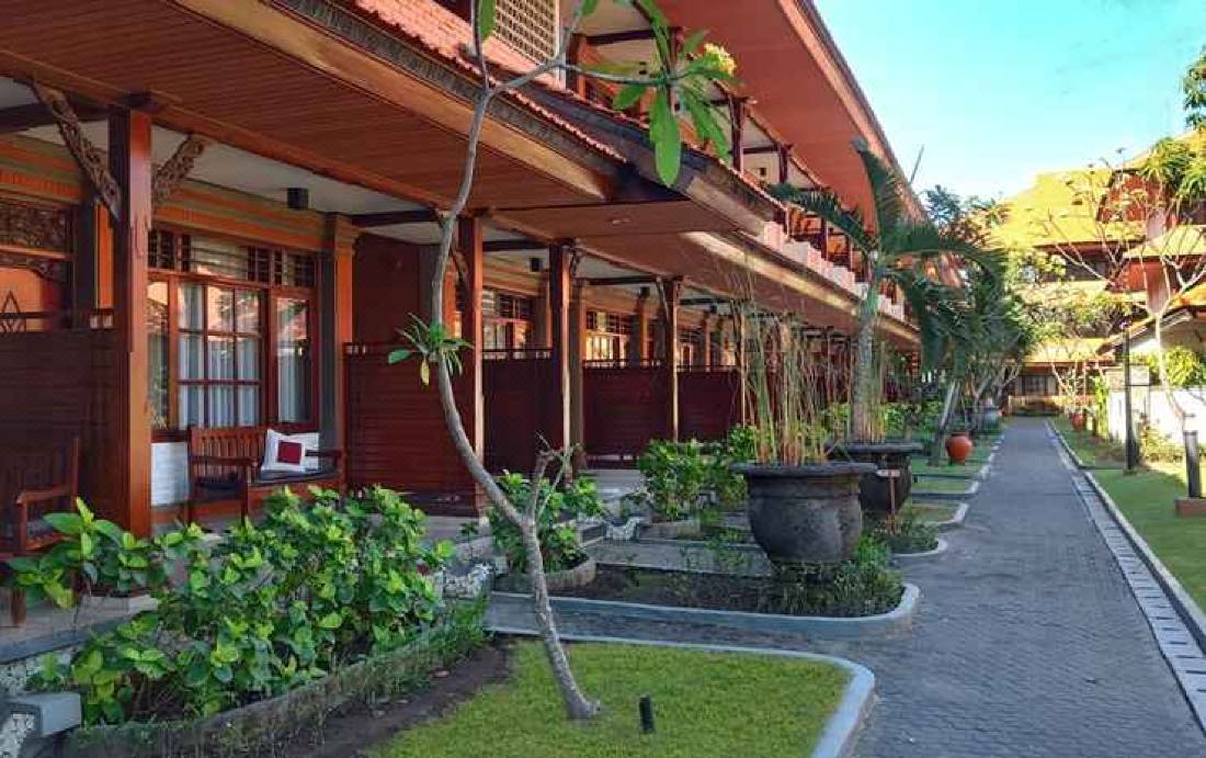 Grand Istana Rama Hotel Bali Updated 22 Room Price Reviews Deals Trip Com