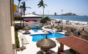 Hotel Sands Arenas