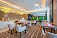 Holiday Inn NANTONG OASIS INTERNATIONAL by IHG - breakfast