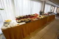 Catussaba Business Hotel - breakfast