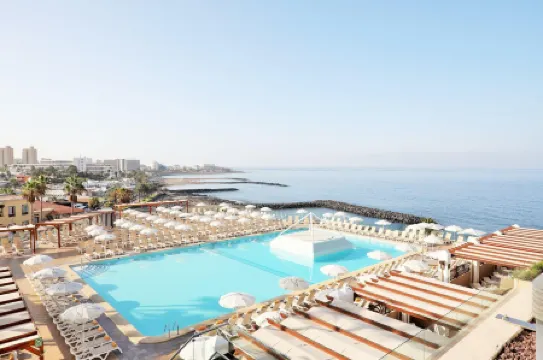Iberostar Waves Bouganville Playa