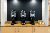 TownePlace Suites Buffalo Airport - Breakfast