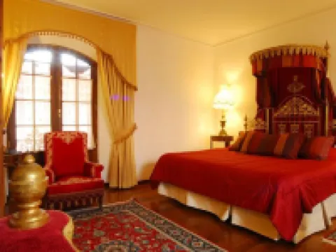 Parador Santa Maria la Real スクレのホテル